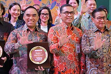 ARYADUTA Menteng Raih Penghargaan Hotel Bintang Lima Terbaik di Jakarta Festive Wonders 2025